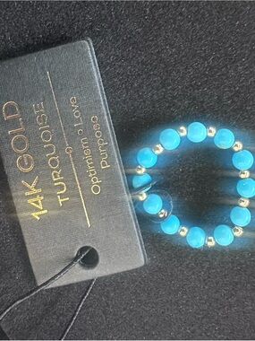 14K Gold Turquoise Beaded Stretch Bracelet